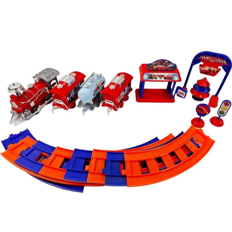 قطار مکوئین موزیکال پارس توی